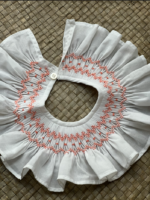 Cuello nido de abeja Coral