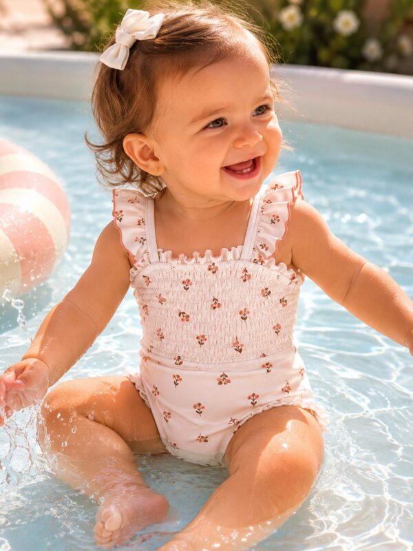 Bañador niña Rosa bebé con ramilletes