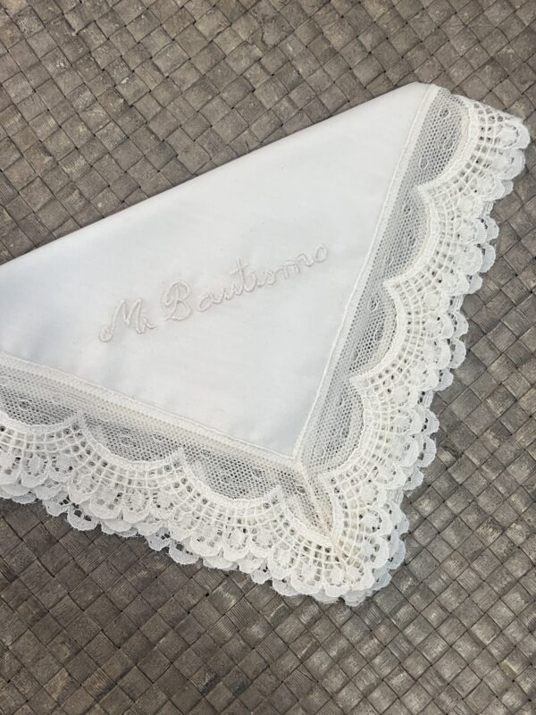Pañuelo bautizo beige