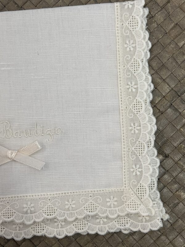 Pañuelo bautizo beige
