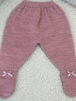Conjunto de punto rosa cuello floral