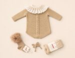 Pelele punto cuello engomado smock beige