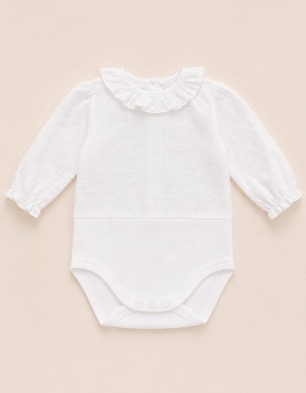 Body blanco plumeti cuello volante