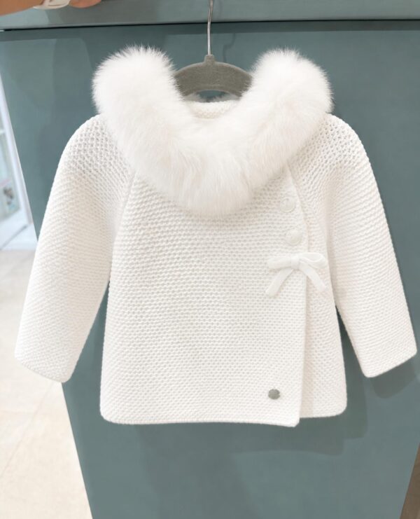Chaqueta de punto blanca