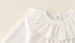 Pijama bebé blanco cuello bordado