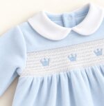Pijama bebé azul cielo corona