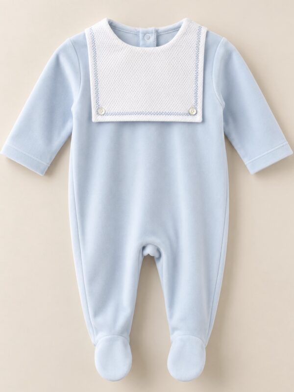 Pijama bebé celeste cuello piqué